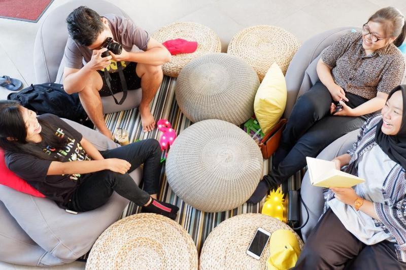 The Social House - Coliving & Hostel - Previously Known As Nomad Hostel Jakarta Exteriér fotografie
