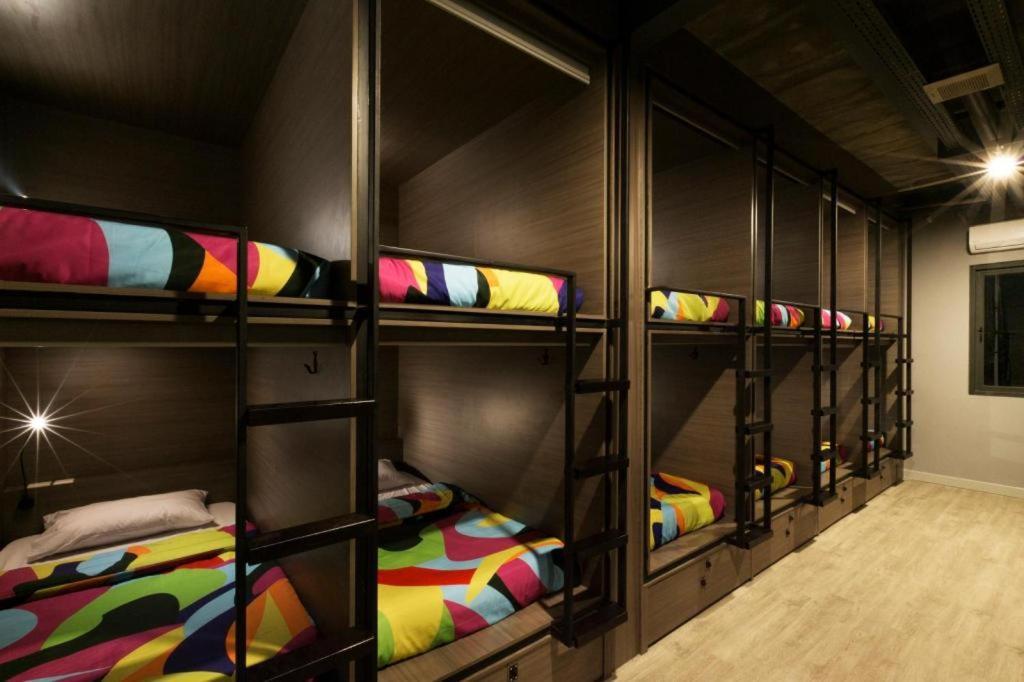 The Social House - Coliving & Hostel - Previously Known As Nomad Hostel Jakarta Exteriér fotografie