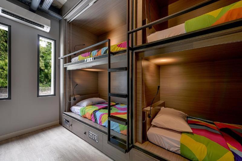 The Social House - Coliving & Hostel - Previously Known As Nomad Hostel Jakarta Exteriér fotografie